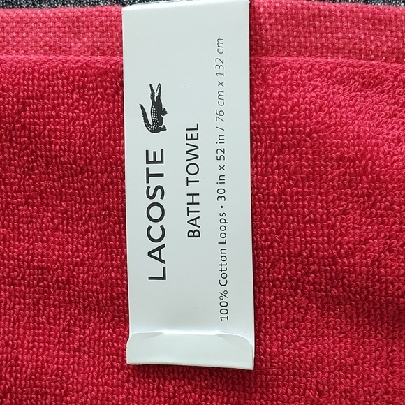 NEW LACOSTE Bath Towel Red - Picture 3 of 6